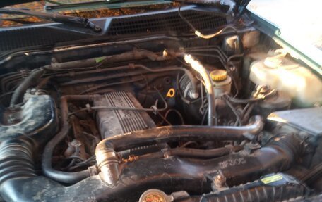 Nissan Terrano II рестайлинг, 1994 год, 500 000 рублей, 3 фотография