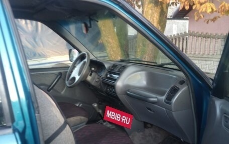 Nissan Terrano II рестайлинг, 1994 год, 500 000 рублей, 8 фотография