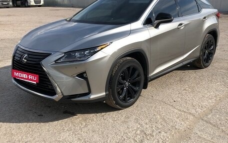 Lexus RX IV рестайлинг, 2018 год, 4 200 000 рублей, 3 фотография