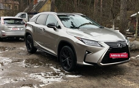 Lexus RX IV рестайлинг, 2018 год, 4 200 000 рублей, 8 фотография