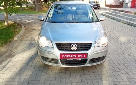 Volkswagen Polo IV рестайлинг, 2008 год, 600 000 рублей, 1 фотография