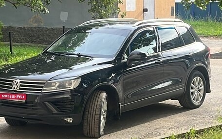 Volkswagen Touareg III, 2015 год, 2 300 000 рублей, 1 фотография