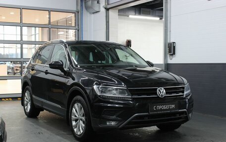 Volkswagen Tiguan II, 2018 год, 2 275 000 рублей, 3 фотография