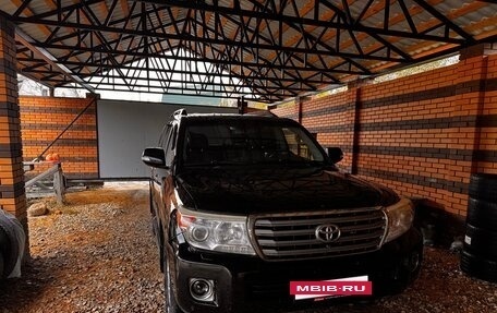 Toyota Land Cruiser 200, 2012 год, 2 950 000 рублей, 5 фотография