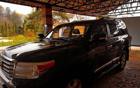 Toyota Land Cruiser 200, 2012 год, 2 950 000 рублей, 6 фотография