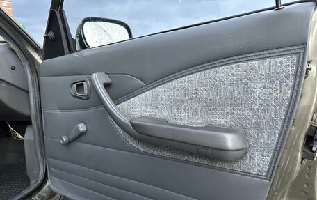 Daewoo Nexia I рестайлинг, 2003 год, 230 000 рублей, 15 фотография