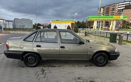 Daewoo Nexia I рестайлинг, 2003 год, 230 000 рублей, 5 фотография