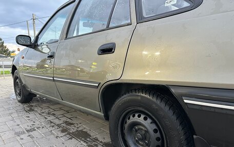 Daewoo Nexia I рестайлинг, 2003 год, 230 000 рублей, 23 фотография