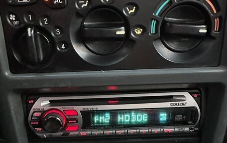 Daewoo Nexia I рестайлинг, 2003 год, 230 000 рублей, 28 фотография