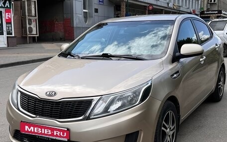 KIA Rio III рестайлинг, 2012 год, 875 000 рублей, 1 фотография