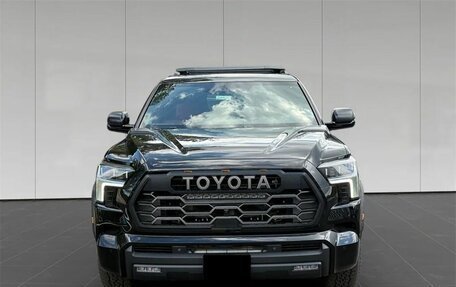 Toyota Sequoia, 2025 год, 14 699 999 рублей, 2 фотография
