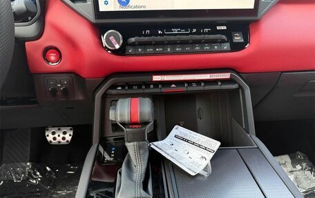 Toyota Sequoia, 2025 год, 14 699 999 рублей, 9 фотография