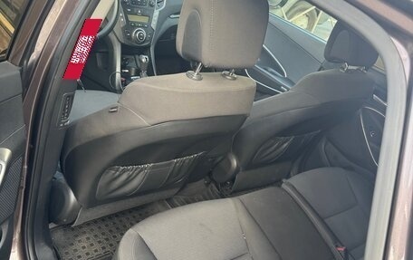 Hyundai Santa Fe III рестайлинг, 2013 год, 1 700 000 рублей, 2 фотография
