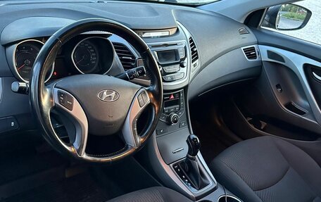 Hyundai Elantra V, 2014 год, 1 350 000 рублей, 2 фотография