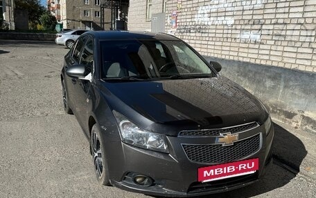 Chevrolet Cruze II, 2011 год, 620 000 рублей, 7 фотография