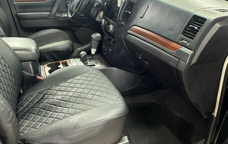 Mitsubishi Pajero IV, 2007 год, 1 200 000 рублей, 6 фотография