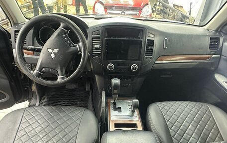 Mitsubishi Pajero IV, 2007 год, 1 200 000 рублей, 10 фотография