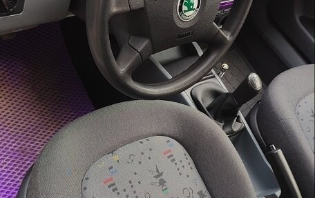 Skoda Fabia I, 2002 год, 400 000 рублей, 16 фотография