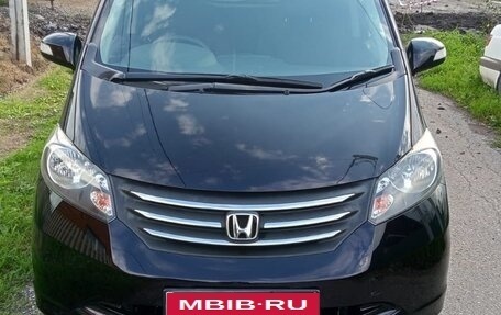 Honda Freed I, 2011 год, 1 180 000 рублей, 1 фотография