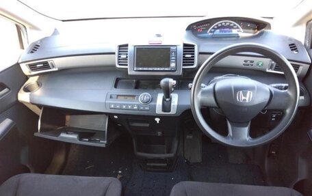 Honda Freed I, 2011 год, 1 180 000 рублей, 7 фотография