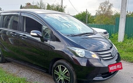 Honda Freed I, 2011 год, 1 180 000 рублей, 4 фотография