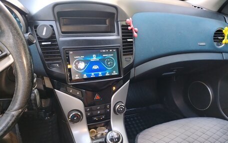 Chevrolet Cruze II, 2011 год, 750 000 рублей, 8 фотография