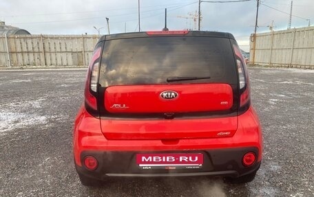 KIA Soul II рестайлинг, 2018 год, 1 599 000 рублей, 6 фотография