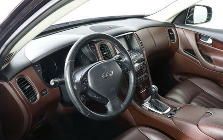 Infiniti QX50 I рестайлинг, 2017 год, 2 447 000 рублей, 9 фотография