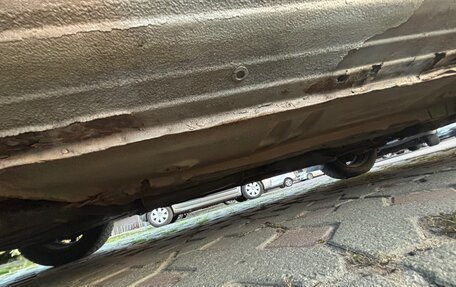 Mitsubishi Carisma I, 2002 год, 195 000 рублей, 6 фотография