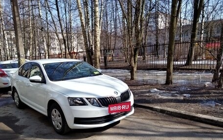 Skoda Octavia, 2017 год, 1 200 000 рублей, 3 фотография