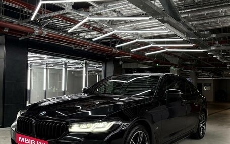 BMW 5 серия, 2021 год, 4 690 000 рублей, 3 фотография