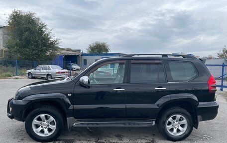 Toyota Land Cruiser Prado 120 рестайлинг, 2006 год, 2 100 000 рублей, 7 фотография