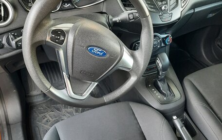 Ford Fiesta, 2016 год, 800 000 рублей, 4 фотография