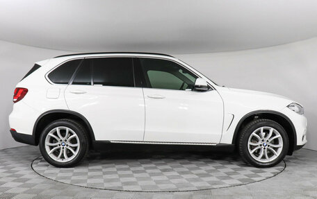 BMW X5, 2017 год, 3 990 000 рублей, 6 фотография