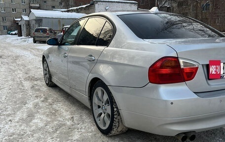 BMW 3 серия, 2007 год, 1 100 000 рублей, 4 фотография