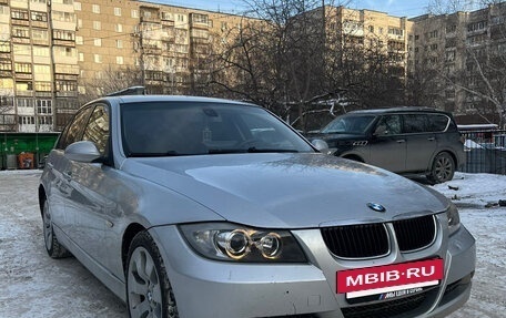 BMW 3 серия, 2007 год, 1 100 000 рублей, 8 фотография