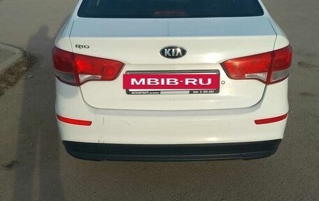 KIA Rio III рестайлинг, 2015 год, 830 000 рублей, 4 фотография