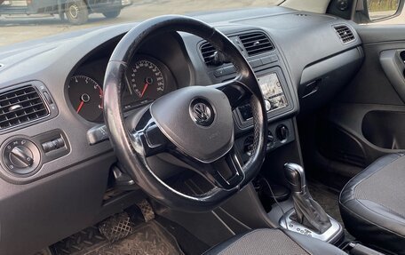 Volkswagen Polo VI (EU Market), 2017 год, 1 325 000 рублей, 10 фотография