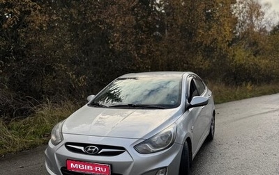 Hyundai Solaris II рестайлинг, 2011 год, 650 000 рублей, 1 фотография