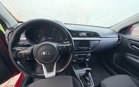 KIA Rio IV, 2018 год, 900 000 рублей, 7 фотография