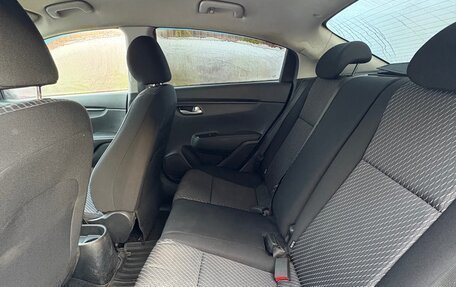 KIA Rio IV, 2018 год, 900 000 рублей, 11 фотография