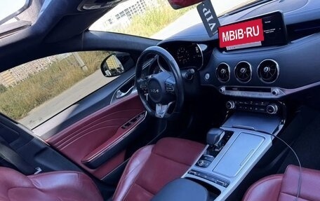 KIA Stinger I, 2022 год, 3 100 000 рублей, 20 фотография