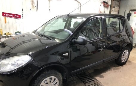 Renault Sandero I, 2012 год, 550 000 рублей, 6 фотография