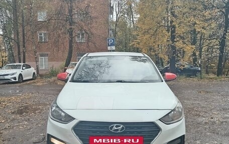 Hyundai Solaris II рестайлинг, 2020 год, 750 000 рублей, 3 фотография