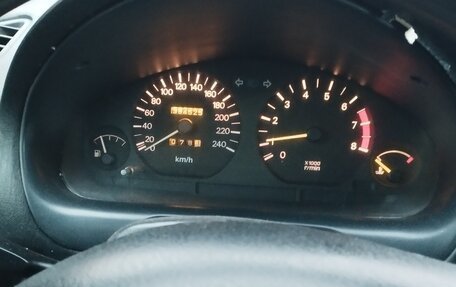 Mitsubishi Carisma I, 1997 год, 130 000 рублей, 2 фотография