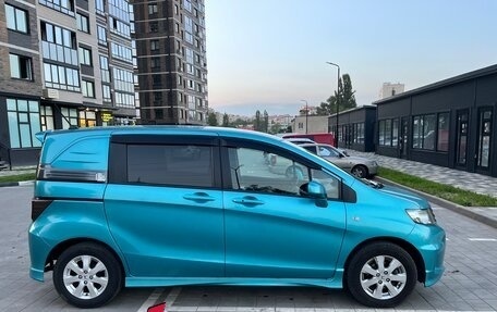 Honda Freed I, 2011 год, 1 450 000 рублей, 3 фотография