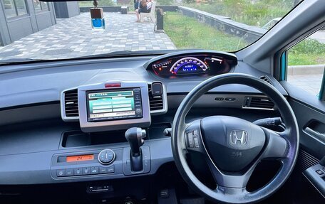 Honda Freed I, 2011 год, 1 450 000 рублей, 13 фотография