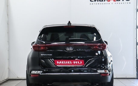 KIA Sportage IV рестайлинг, 2020 год, 2 420 000 рублей, 4 фотография