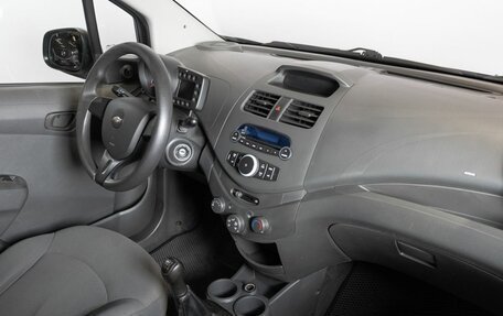 Chevrolet Spark III, 2012 год, 594 000 рублей, 4 фотография