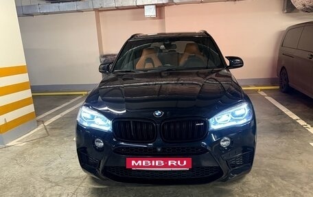 BMW X5 M, 2018 год, 4 990 000 рублей, 2 фотография